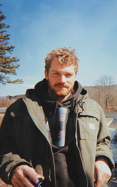 Finn Jones Krs26MuE_o