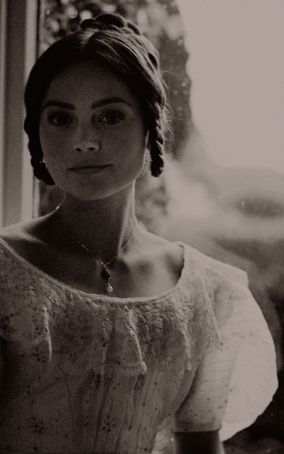 Jenna Coleman LJLF8nwJ_o