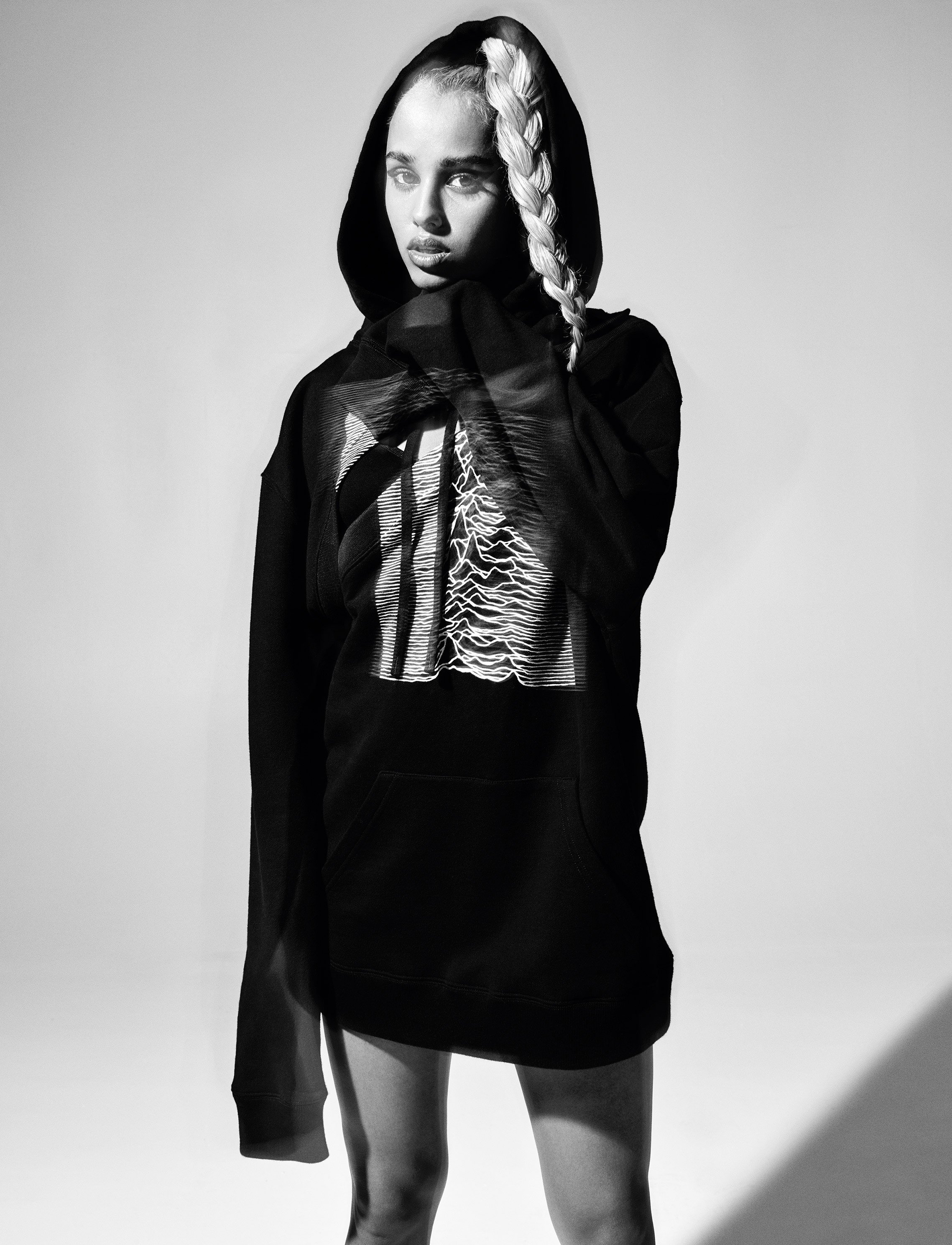Tommy Genesis by Mario Sorrenti - i-D Magazine winter 2017 Tommy Genesis by Mario Sorrenti - i-D Magazine winter 2017