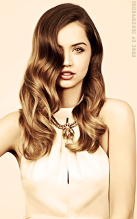 Ana de Armas XWLEDicm_o