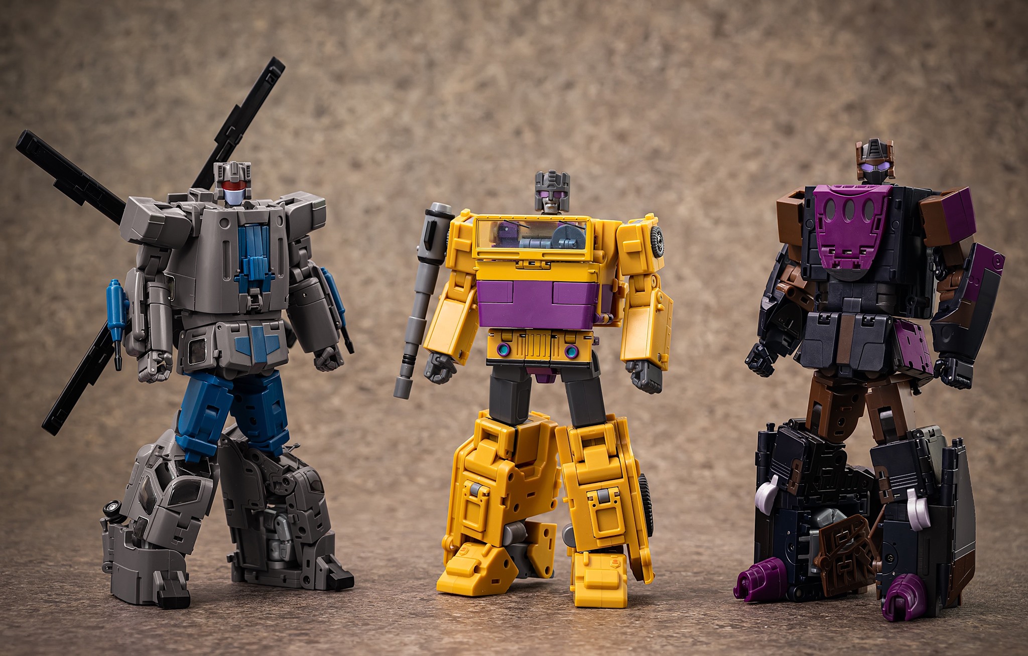 [Ocular Max] Produit Tiers - Jouet Assaultus (PS-13 à PS-17 Assaultus Malitia) - aka Bruticus - Page 3 GPU54aFy_o