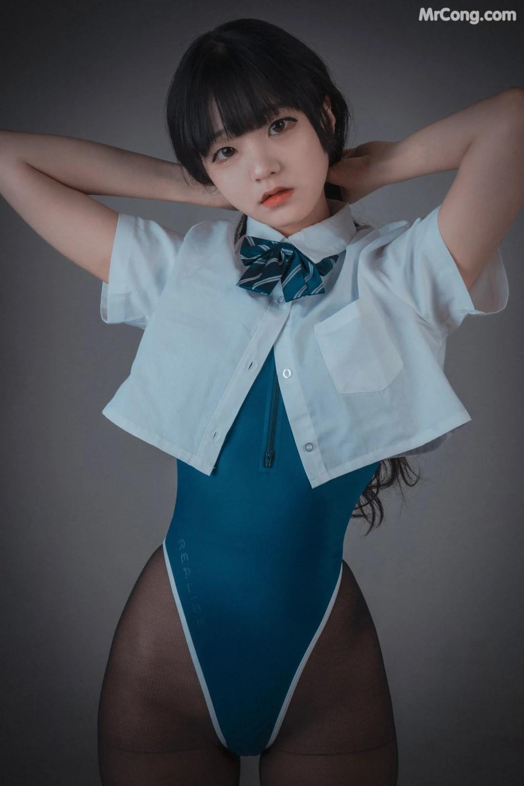 DJAWA Photo - Jeong Jenny (정제니): "Swimming Lesson 10 Ver.A" (46 photos)