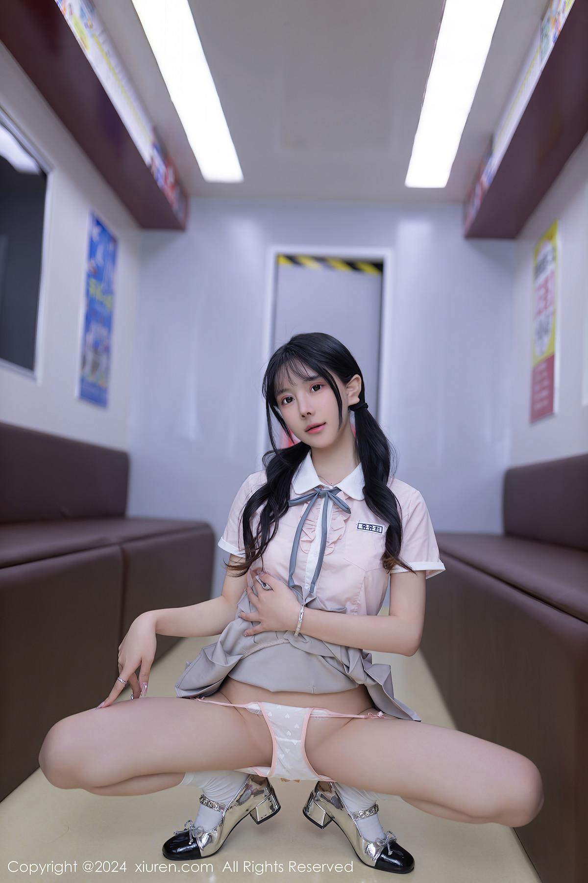 XiuRen秀人网 No.8515 幼幼Yoyo(21)