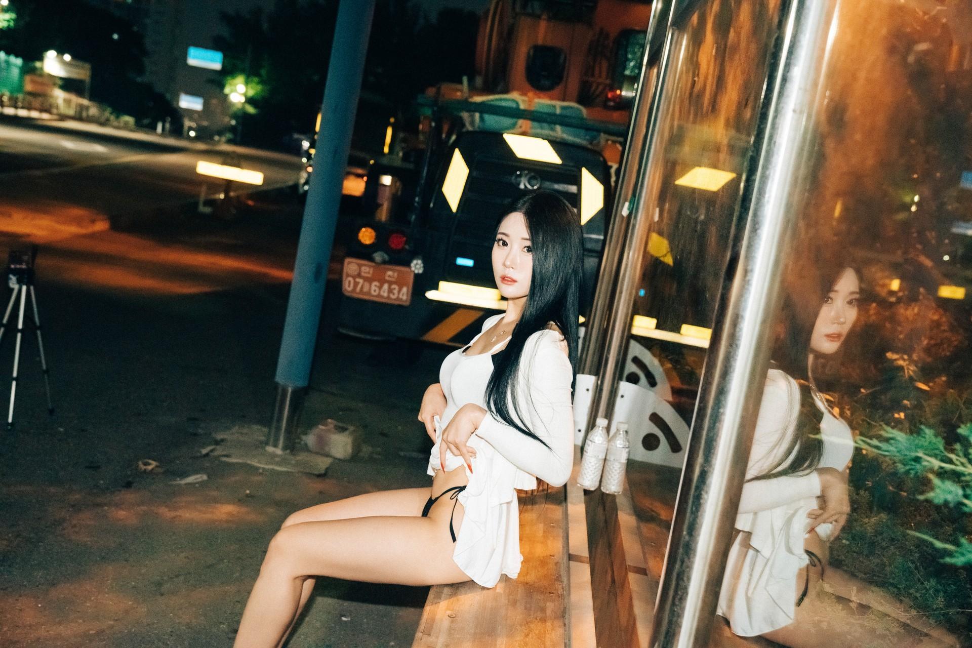 Jeong Bomi 정보미, [Loozy] Night Roads Set.01(28)