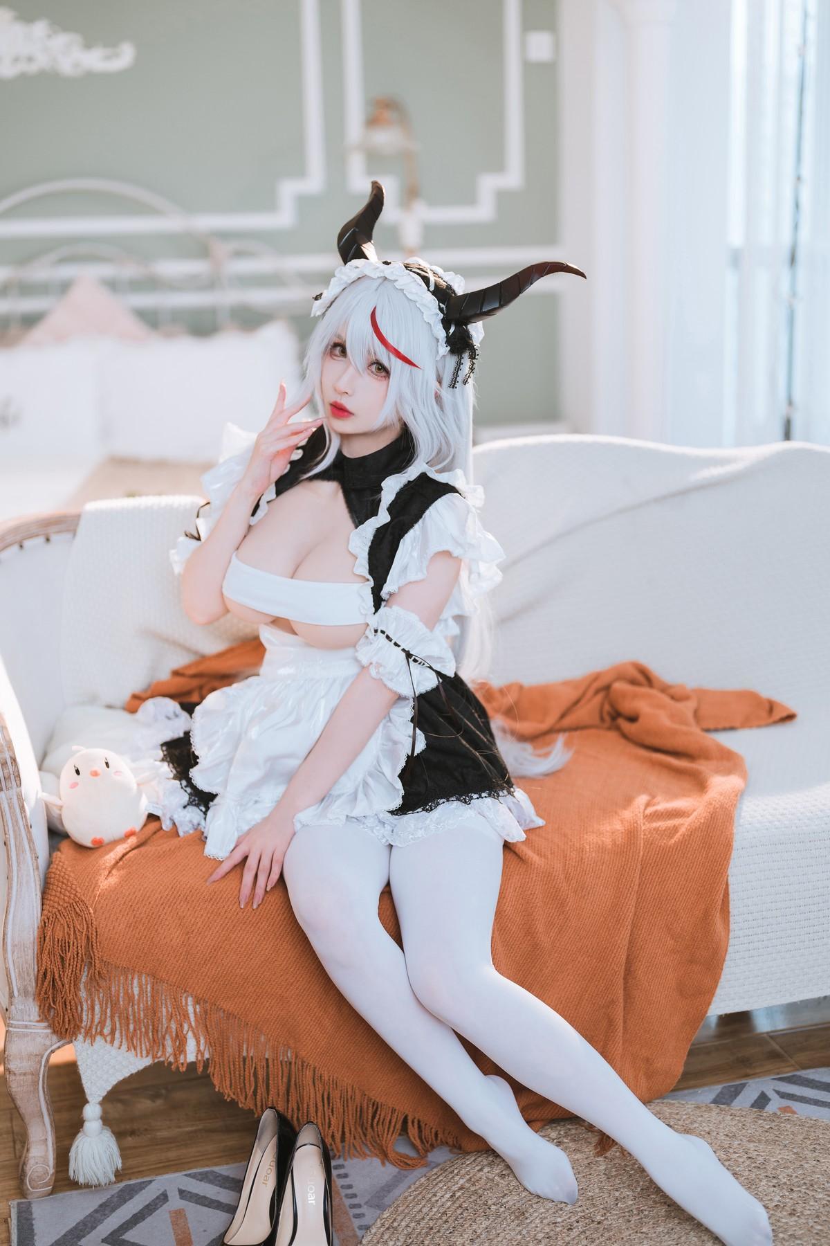 Cosplay rioko凉凉子 妄想航线 港区的龙女仆(2)