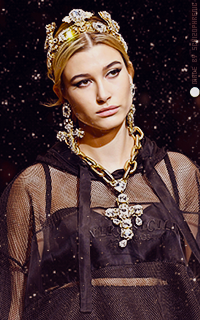 Hailey Baldwin W78vXl4q_o