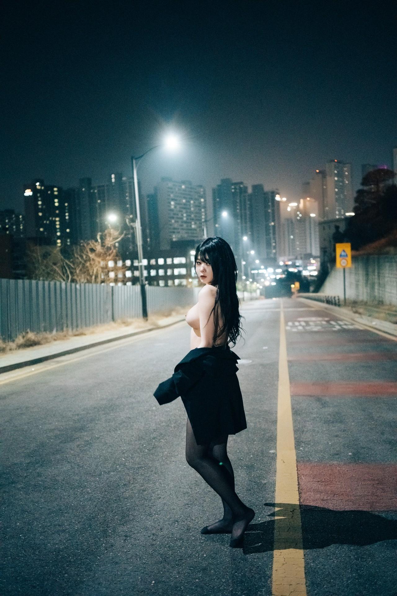 ZIA.Kwon 권지아, [Loozy] XXX At Night Road Set.01(71)