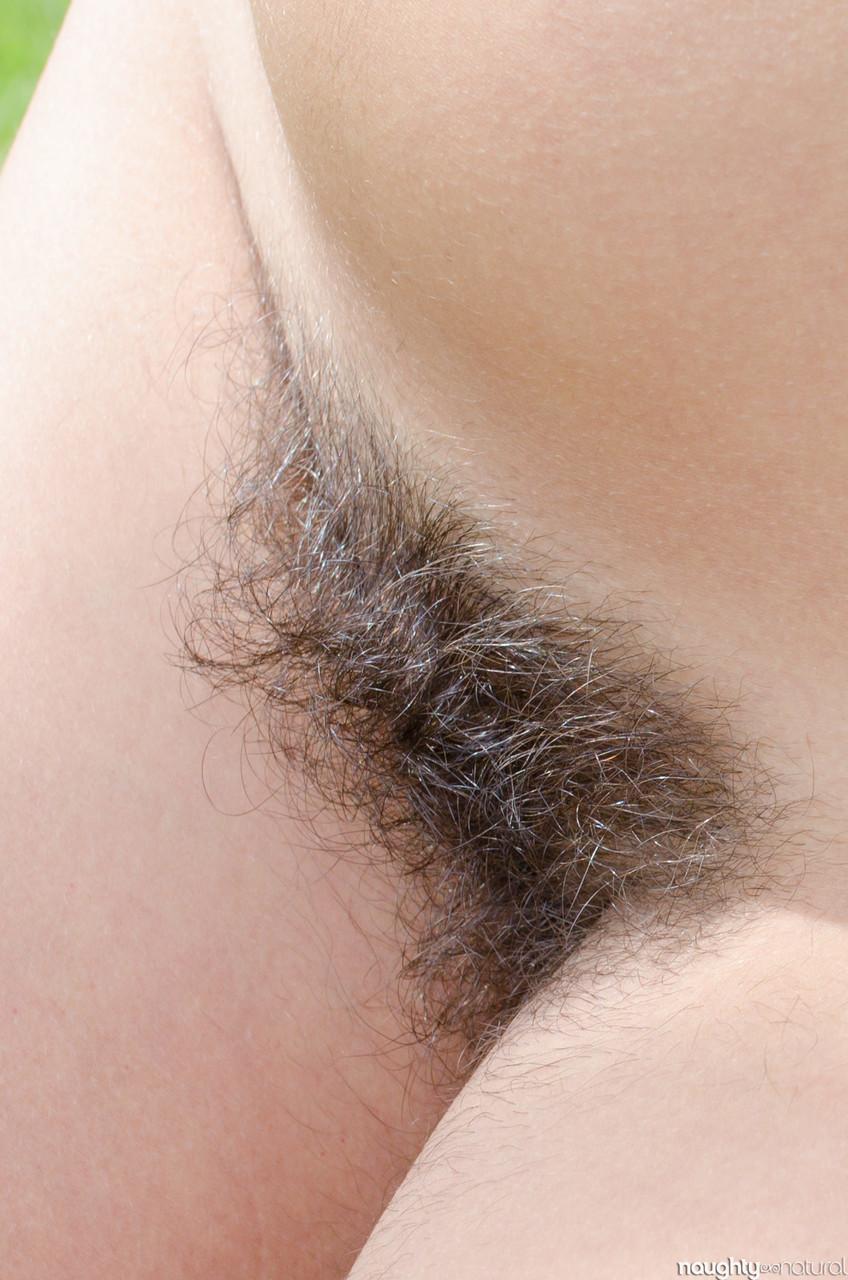 Brunette amateur Katie Zucchini exposes her naturals and hairy pussy outdoors(12)