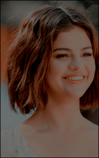 Selena Gomez UYx91KoT_o