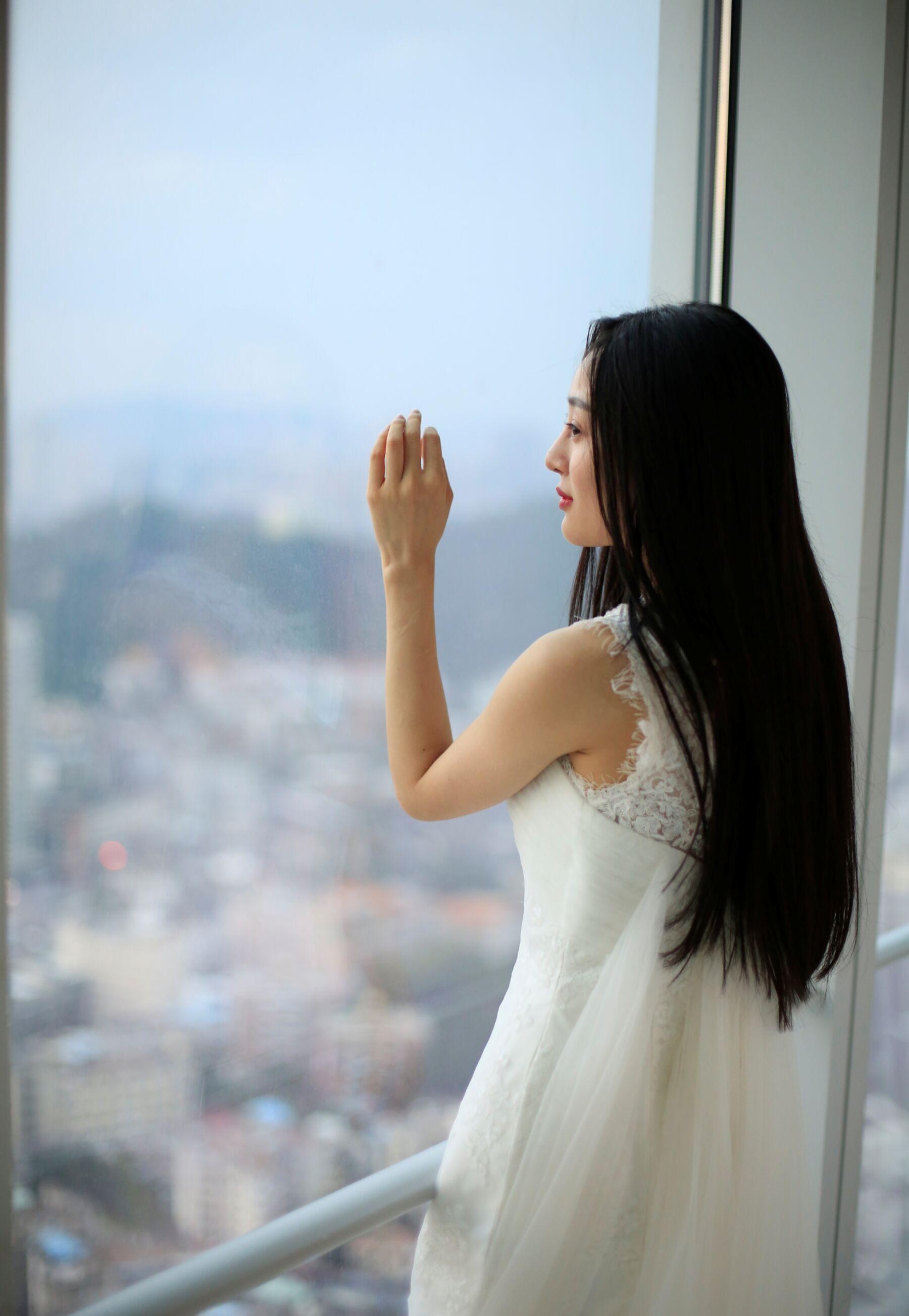 国模套图 素人私房流出(766)