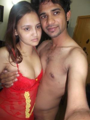 Desi couple enjoys watching themselves having foreplay in a mirror