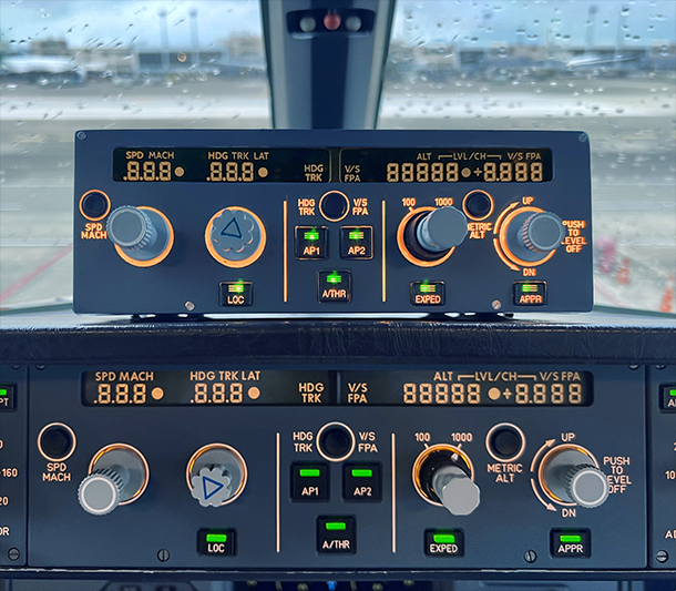 Minifcu Flight Sim Autopilot Interface Developed By Pilot Hardware Controllers Joysticks 0704