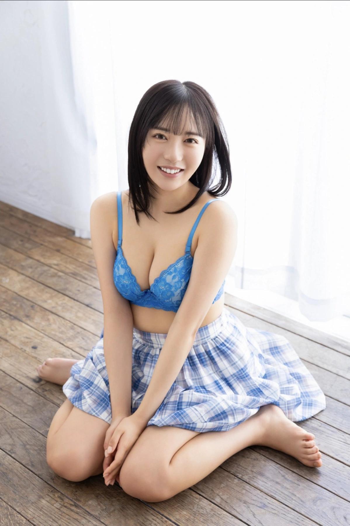 Karin Touno 塔乃花鈴, FLASHデジタル写真集R 清楚やめちゃいます…(15)