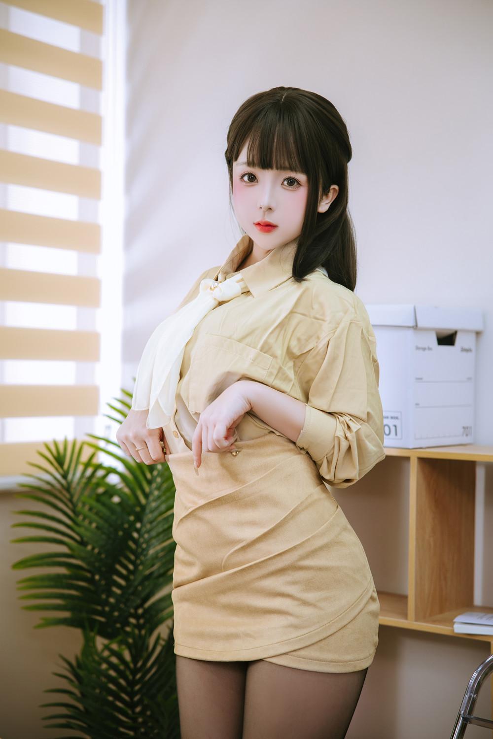 Cosplay Rinaijiao日奈娇 – 秘书 Set.01(12)