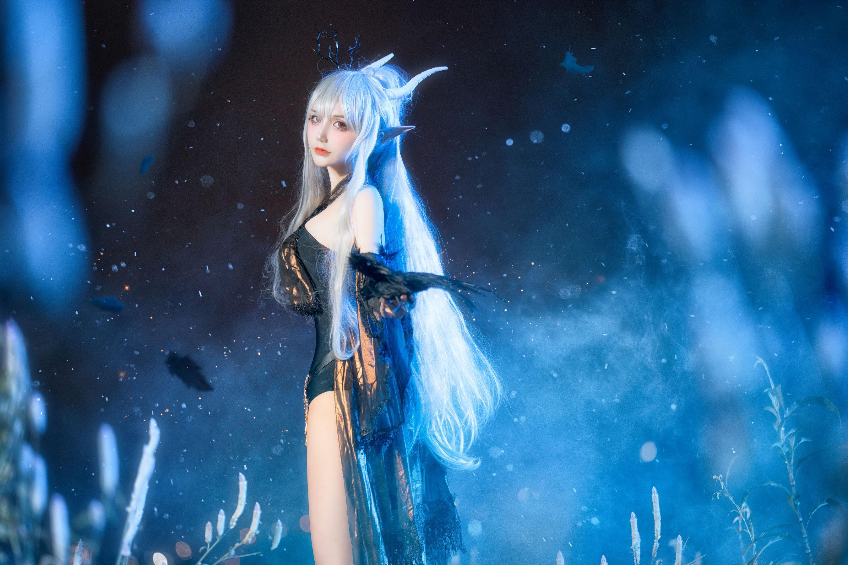 [网红COSER写真] 仙九Airi – 闪灵静谧午夜(13)