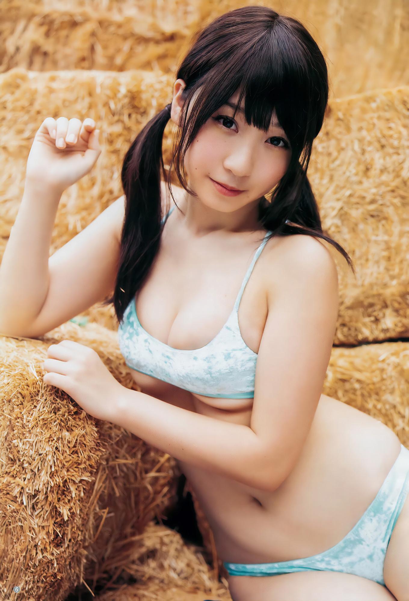 伊織もえ 北向珠夕, Young Jump 2018 No.40 (ヤングジャンプ 2018年40号)(7)