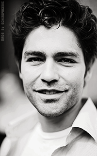 Adrian Grenier JdBXYfD0_o