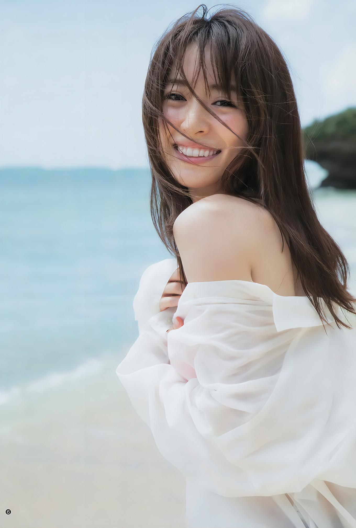 泉里香・ジャスミンゆま・鈴木えりか, Young Jump 2017 No.40 (ヤングジャンプ 2017年40号)(5)