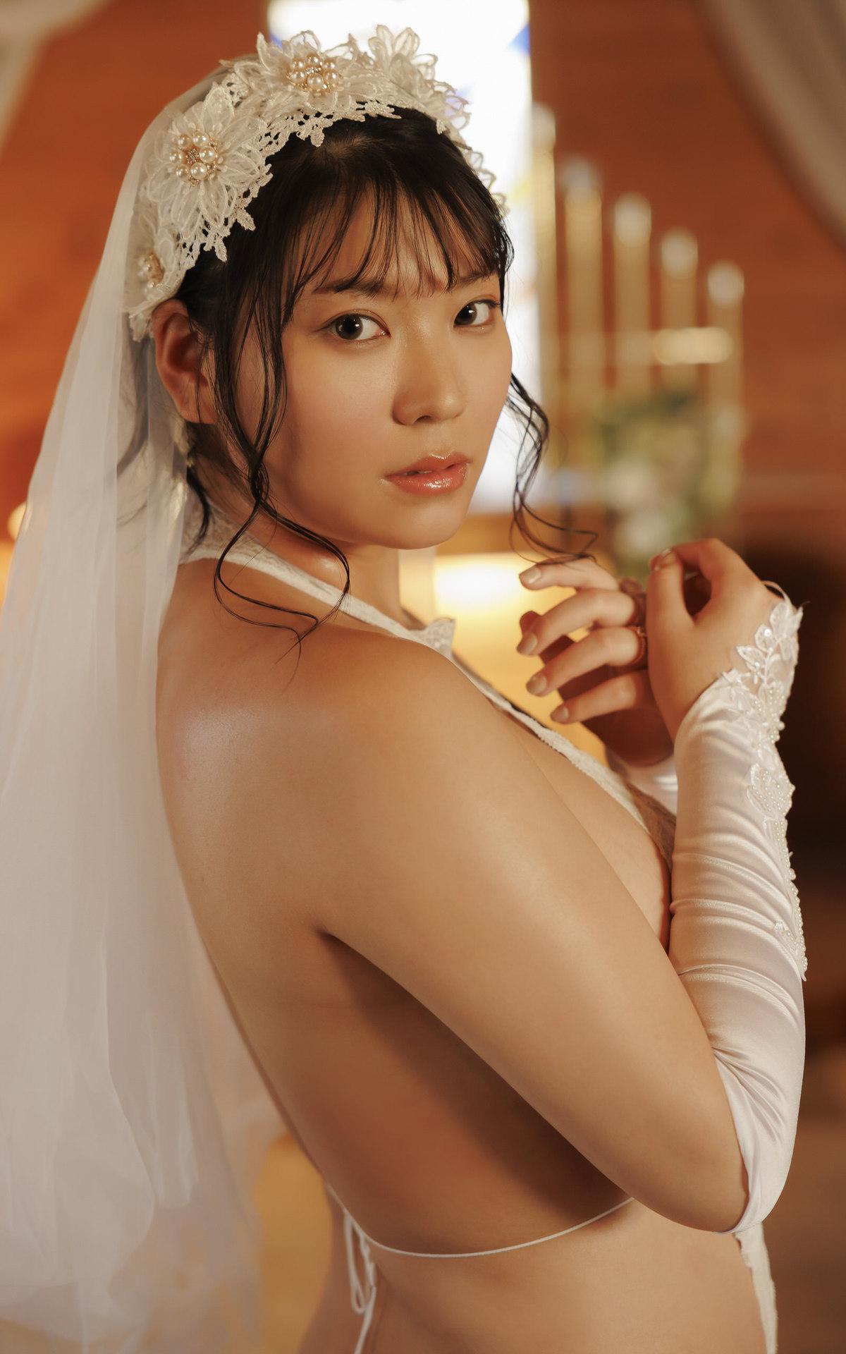 Memo Oba 大葉めも, グラビア写真集 『Memories』 〜Ver.1〜 Set.01(8)