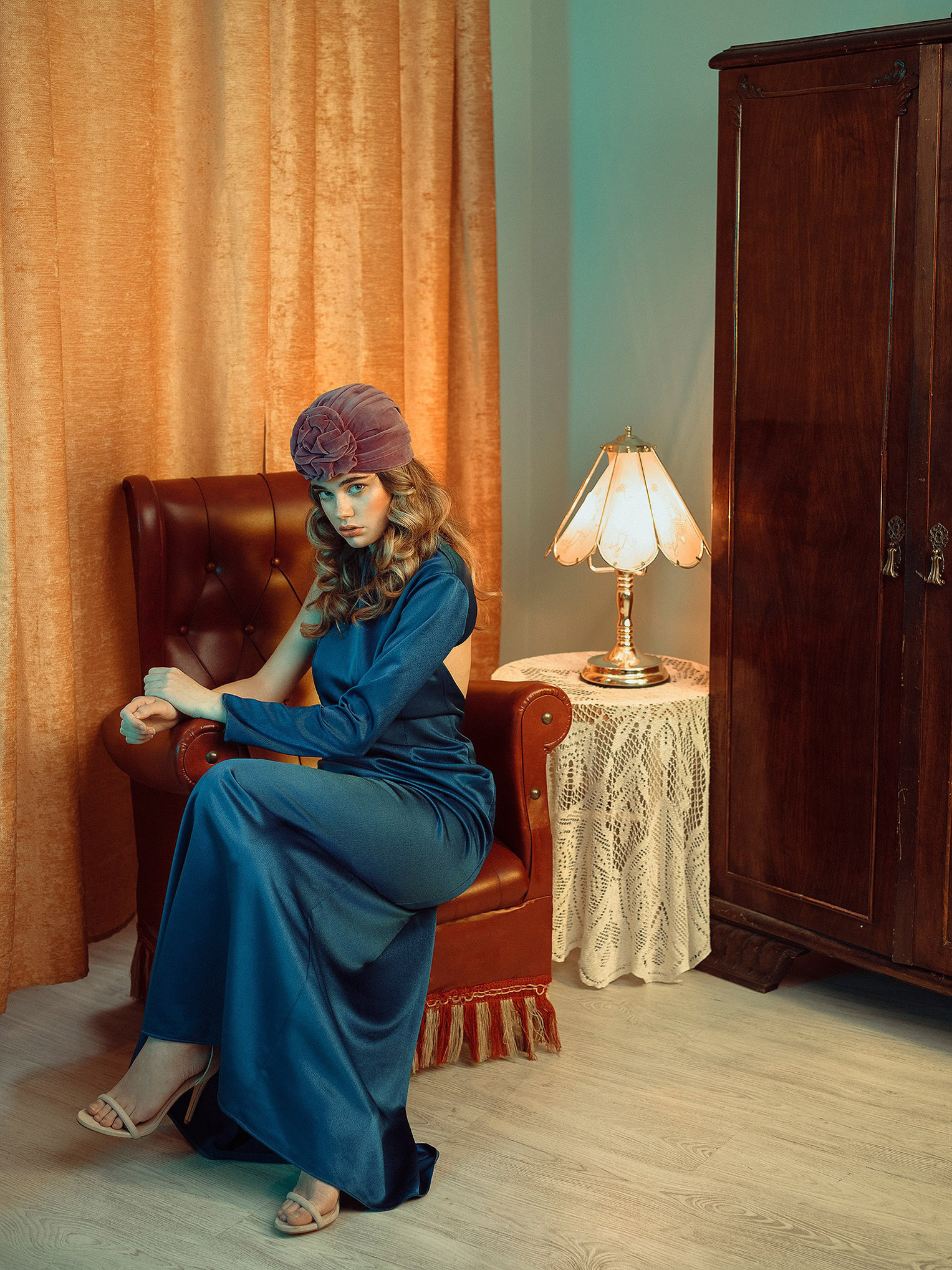 Patricia Lama and Olivia Monjardin by Rebeca Saray Девушки в стиле 1970-х годов / фото 15