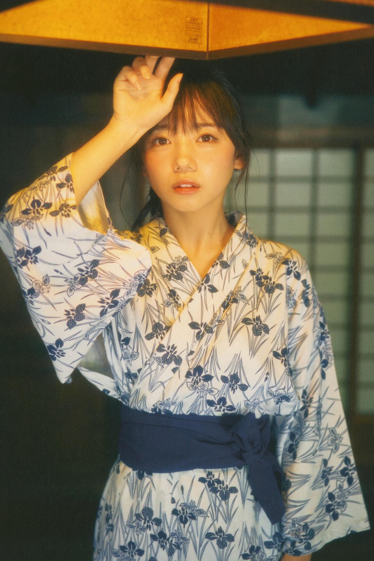 Kyoko Saito 齊藤京子, 1st 写真集 『とっておきの恋人』 Set.03(2)