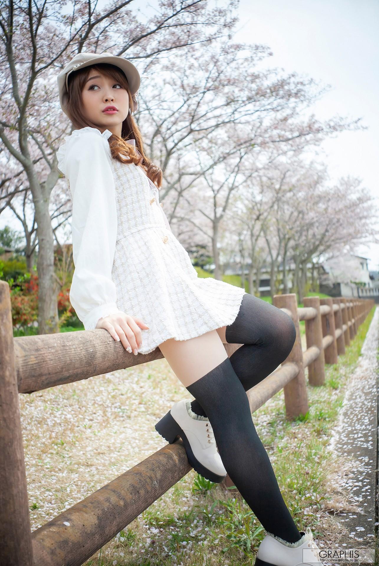 Alice Shiina 椎菜アリス, [Graphis] SPRING SPECIAL 2023 「Love me do !」 Vol.01(9)