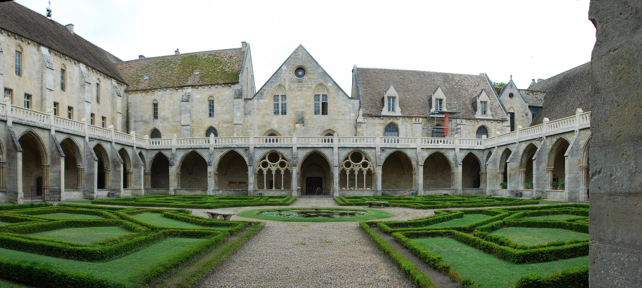 Abbey of Royaumont - France.jpg