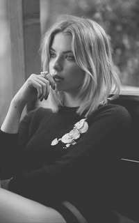 Ashley Benson XpZOdFZw_o