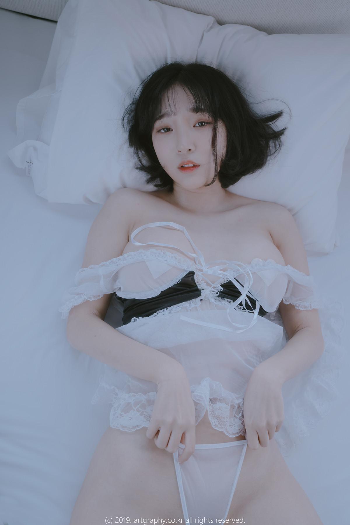 Kang Inkyung 강인경, ArtGravia Vol.069 Photobook(18)