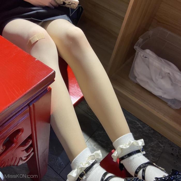 Coser@自整理福利姬: 六套合集 2024-10-22 (816 photos )(745)