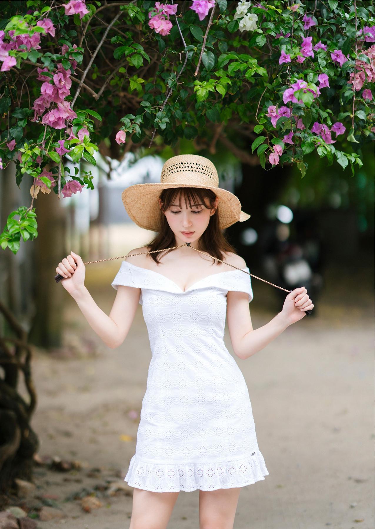 Risa Yukihira 雪平莉左, 写真集 「キミが微笑めば…世界が微笑む！！」 Set.02(7)