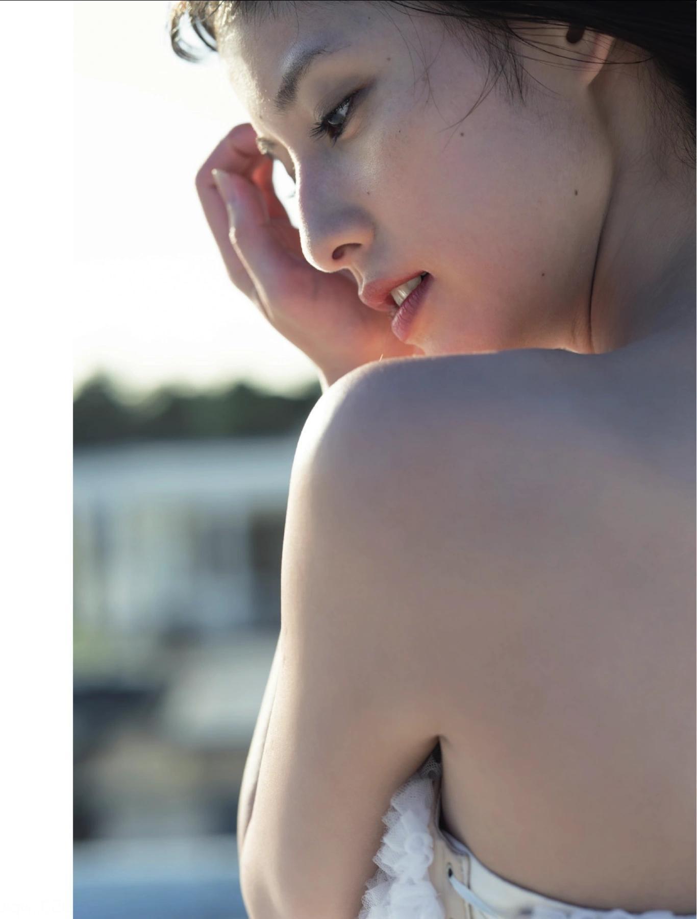 Shiori Tamada 玉田志織, Yua Tsuchida 土田優空, FLASH 2025.09.30 (フラッシュ 2025年9月30日号)(2)
