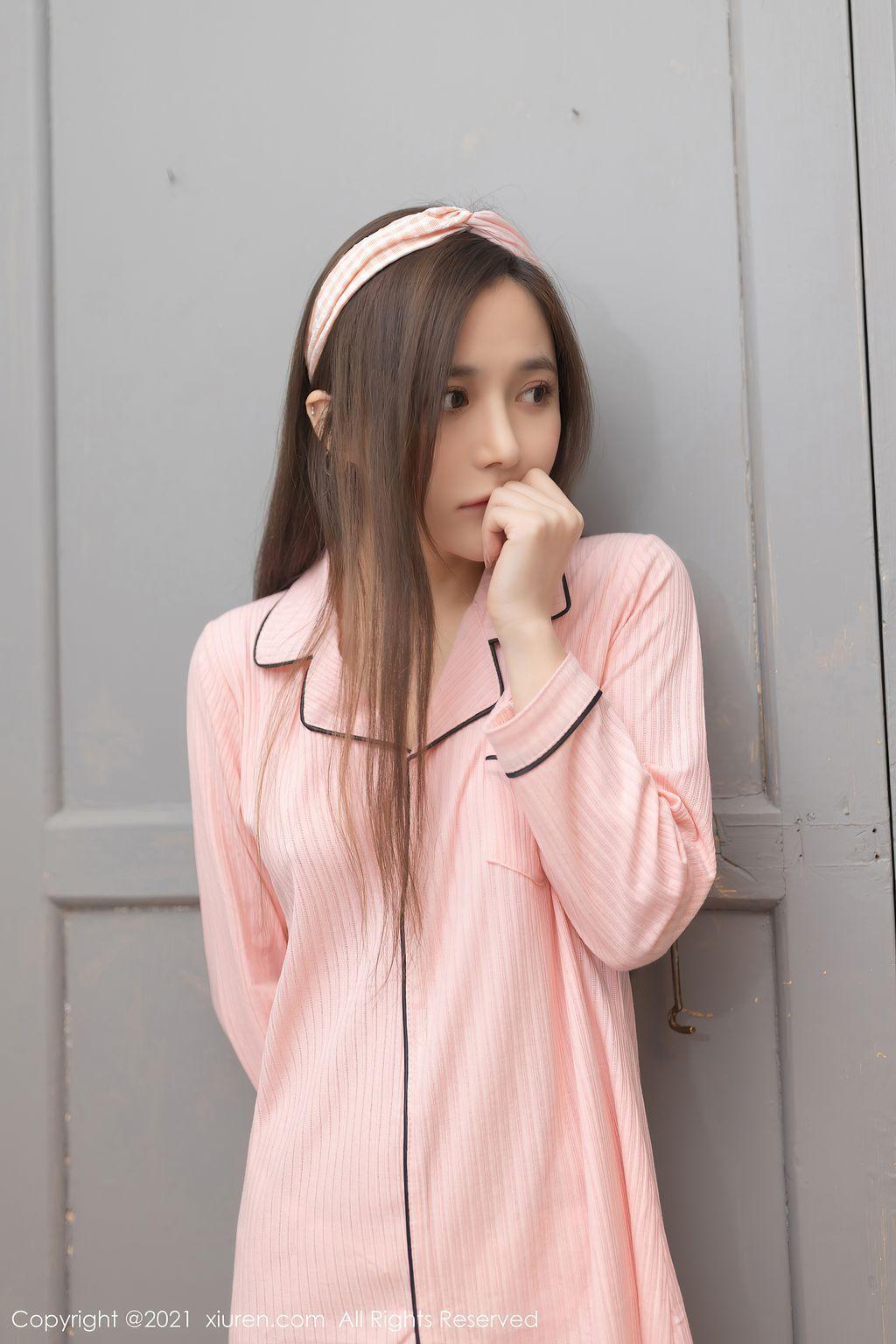 XIUREN No.3142: 鱼子酱Fish (51 photos)(17)