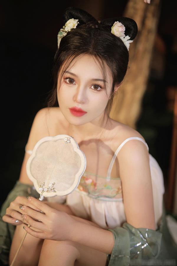福利姬桃暖酱古风仕女妖娆怀玉(19)