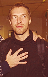 Chris Martin AeCAt9I9_o