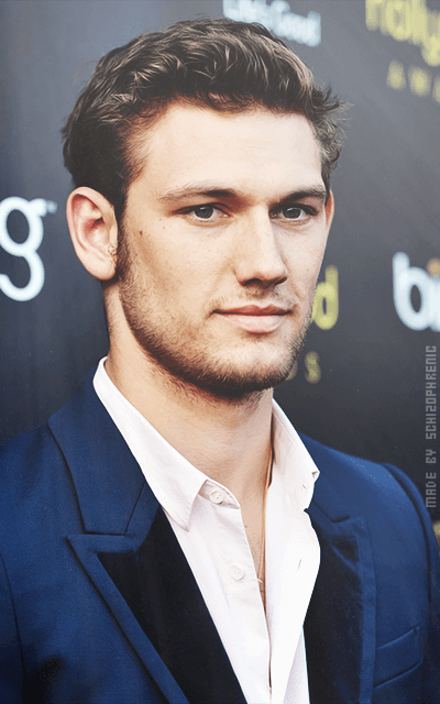 Alex Pettyfer XA3pP3P6_o