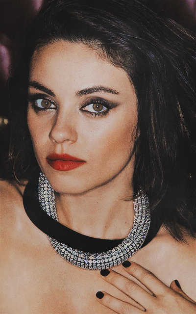 Mila Kunis ZjepRjWd_o