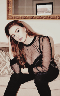 Danielle Rose Russell RVgXB8Mp_o