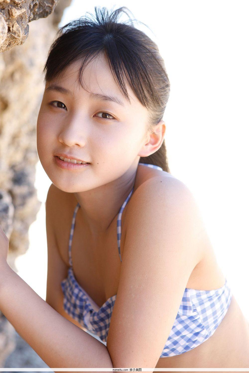 [H!P Digital Books] No.105 鞘师里保 Riho Sayashi 写真套图(24)