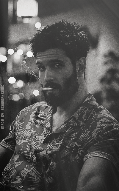 Casey Deidrick W90IS2qi_o