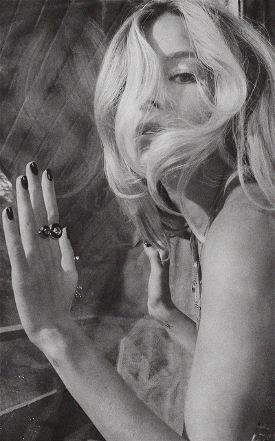 Sienna Miller - Page 5 TE0H5n7M_o