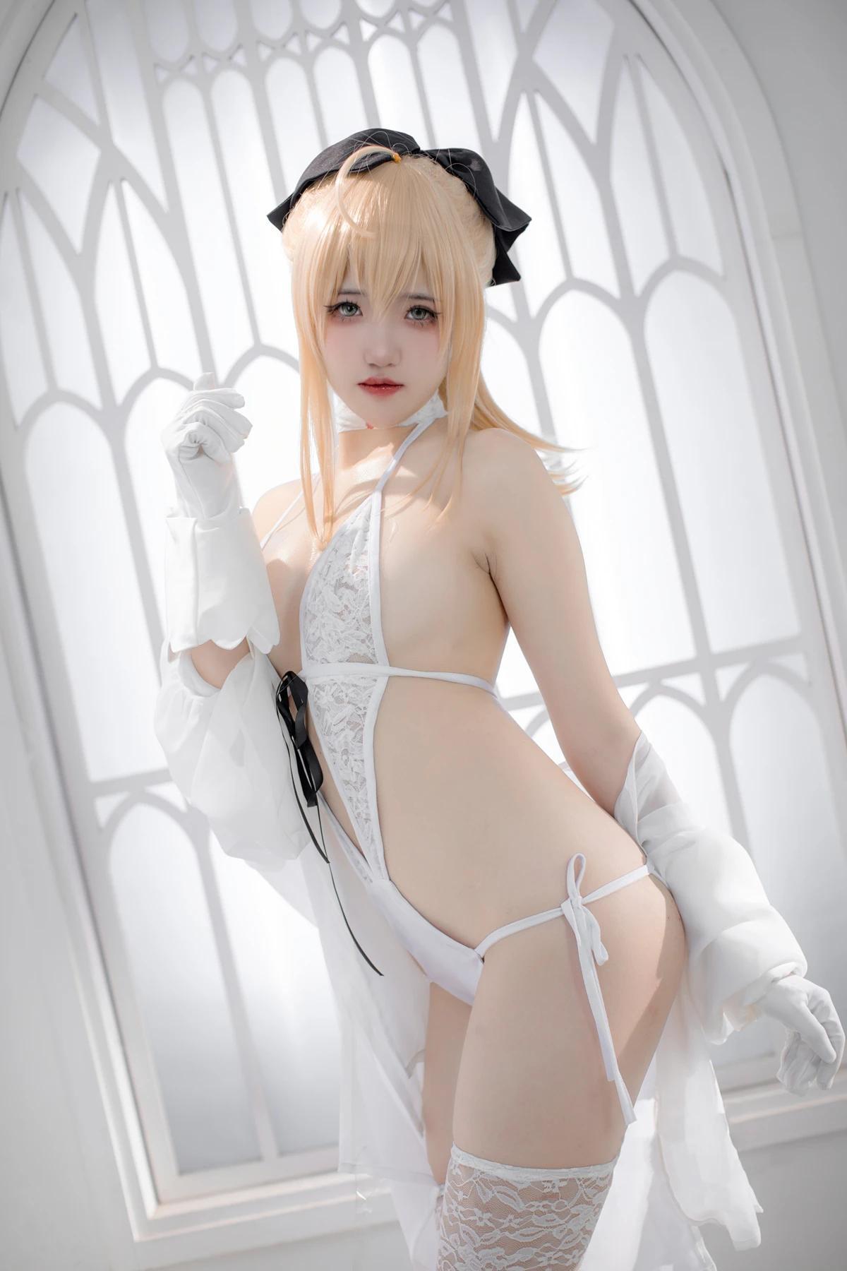 Cosplay 阿薰kaOri – FGO 白Saber(29)
