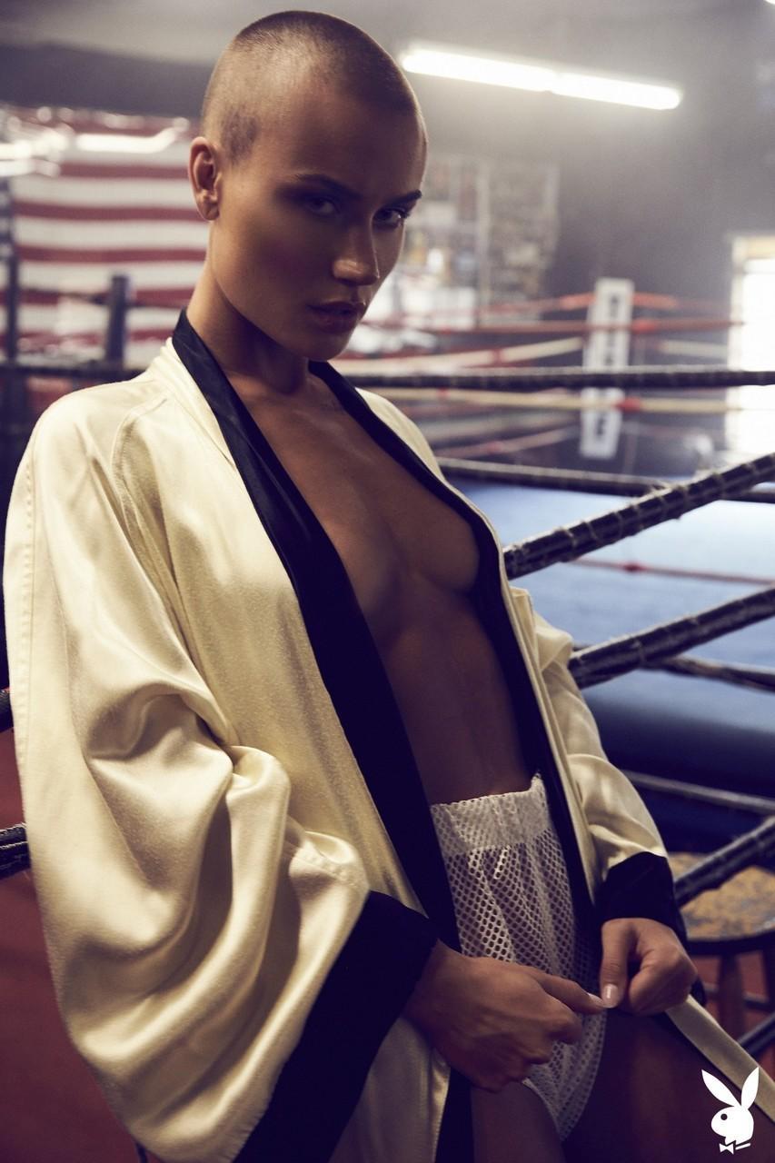 Athletic woman Vendela models semi-nude in boxing attire with a sweat on(12)