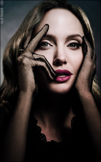 Angelina Jolie F1pAVxHD_o