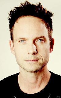 Patrick J. Adams H36bq2yB_o