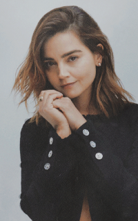 Jenna Coleman 3UQiSxKQ_o