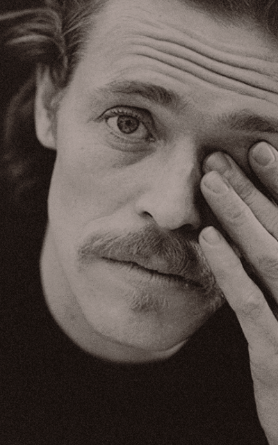 Willem Dafoe BeD6UNiO_o