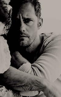 Alexander Skarsgard  WAQ7pnLp_o