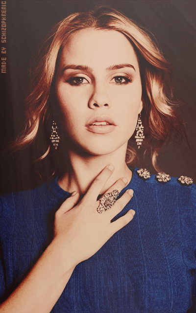 Claire Holt FE4u4wRS_o