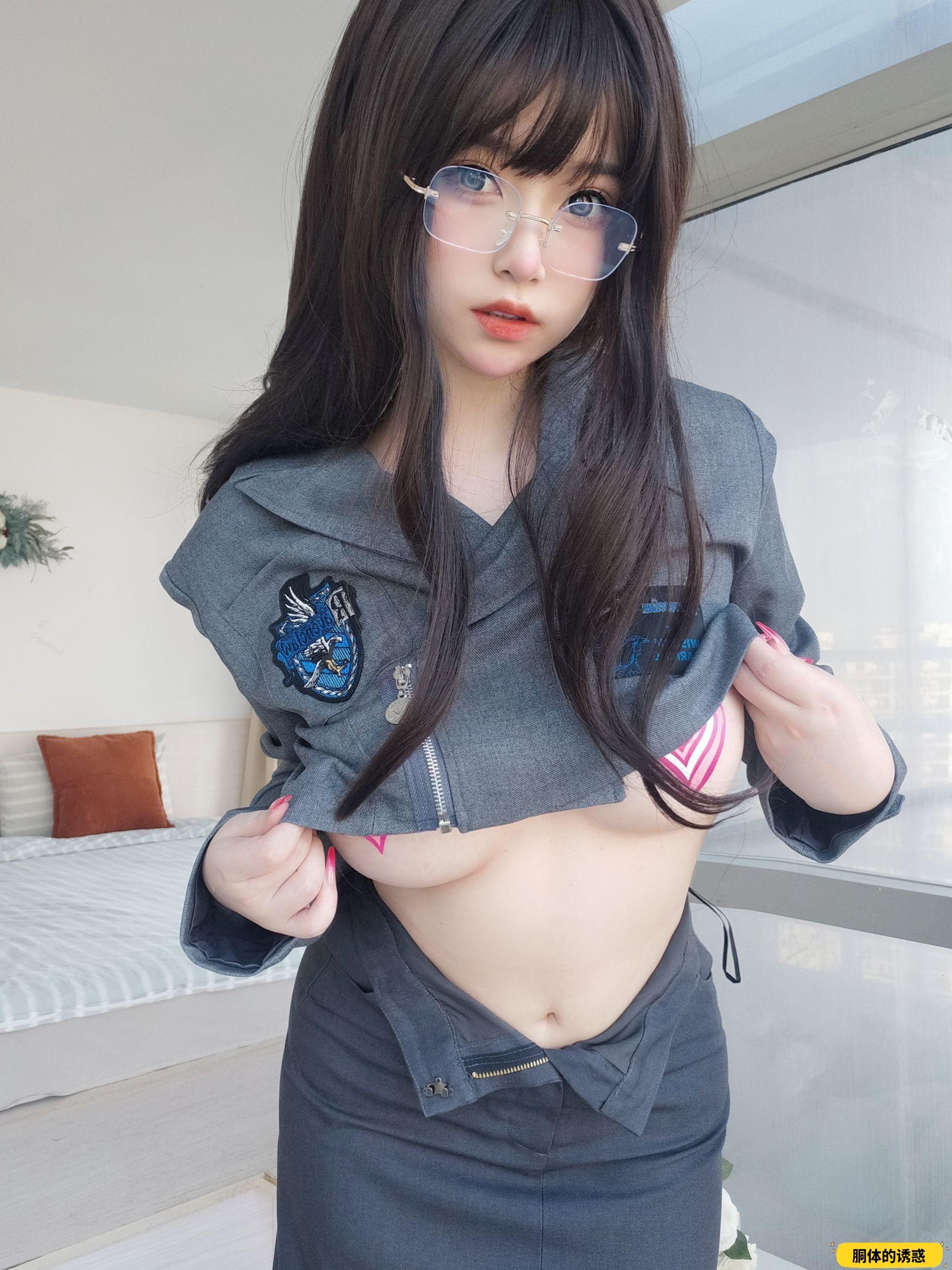 女主K 沉默的学姐